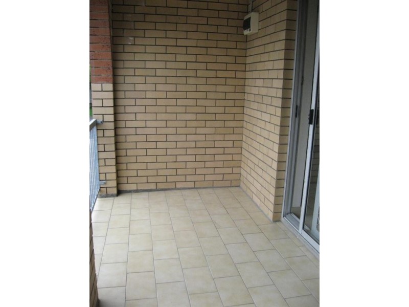 2/18 Hooker Street, Windsor QLD 4030