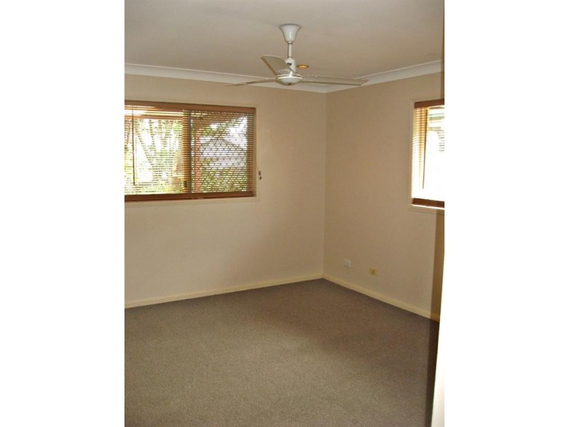 20 Stoneleigh Street, Albion QLD 4010