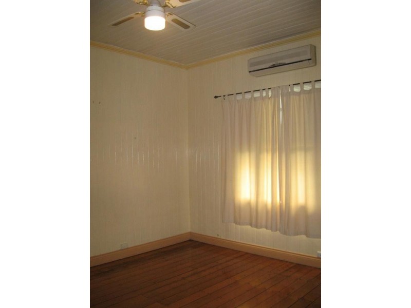 27 Cullen Street, Windsor QLD 4030