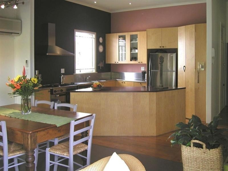 2/29 Merthyr Road, New Farm QLD 4005