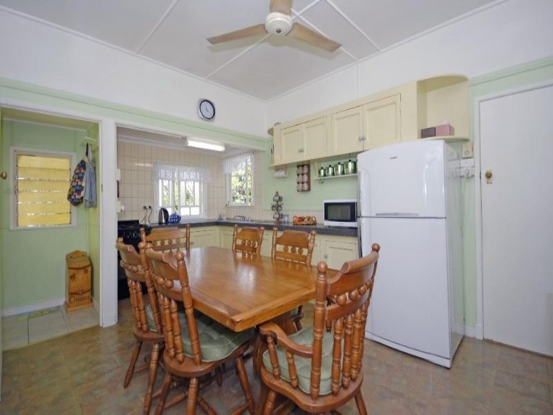 10 Sturt Street, Kedron QLD 4031