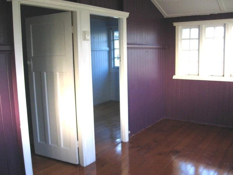 10 Arnott Street, Kedron QLD 4031