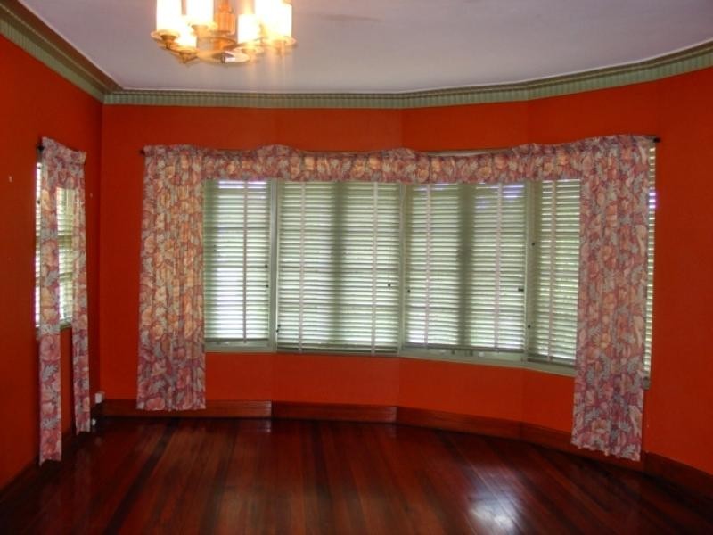 167 Constitution Road, Windsor QLD 4030