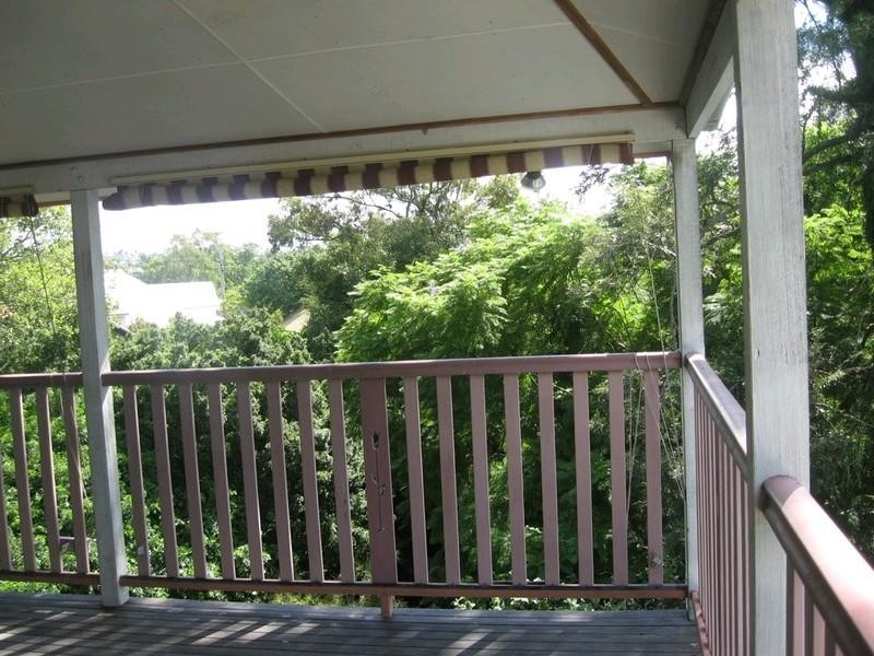 16 McLeod Street, Herston QLD 4006