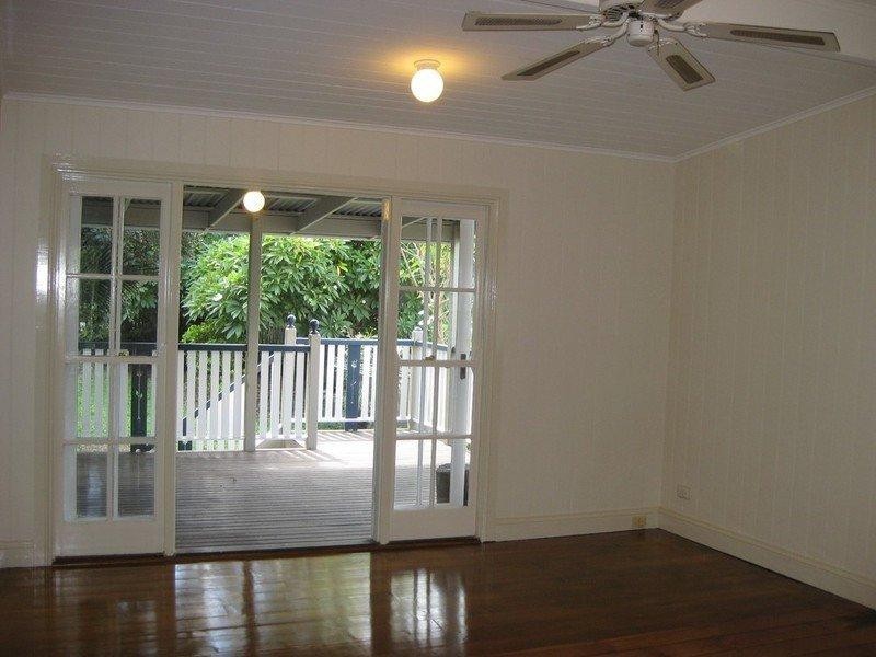 45 Nicholas Street, Windsor QLD 4030