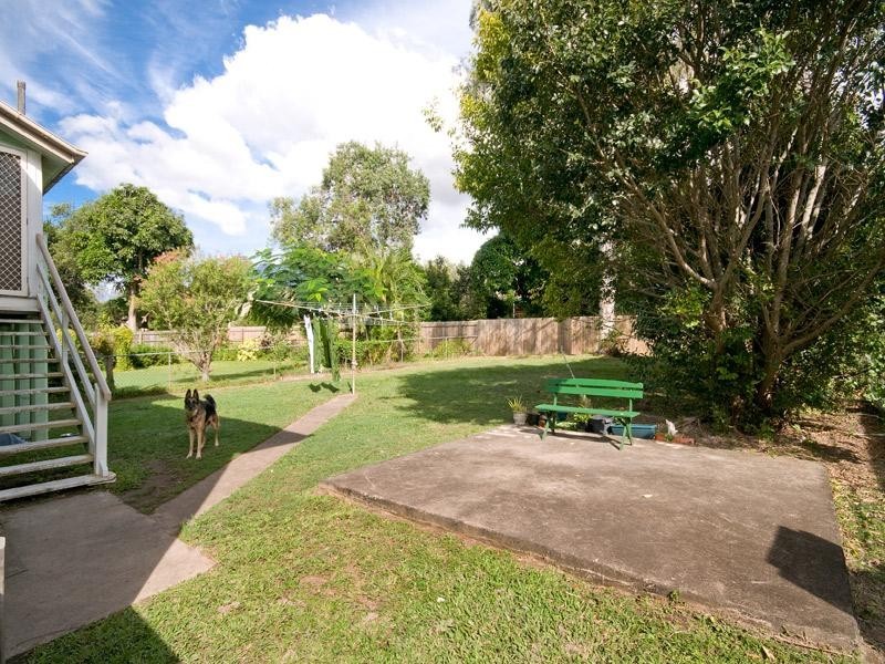 79 Eleventh Avenue, Kedron QLD 4031