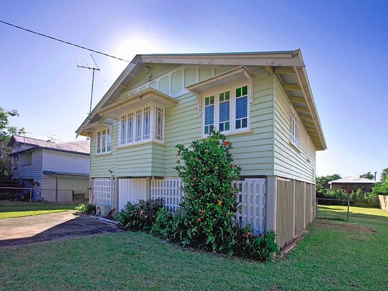 40 Eighth Avenue, Kedron QLD 4031