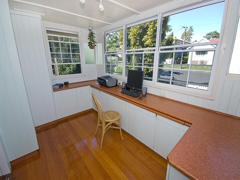 64 Ninth Avenue, Kedron QLD 4031