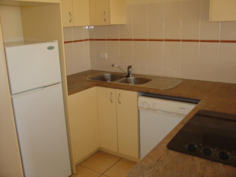 1/102 Kedron Park Road, Wooloowin QLD 4030