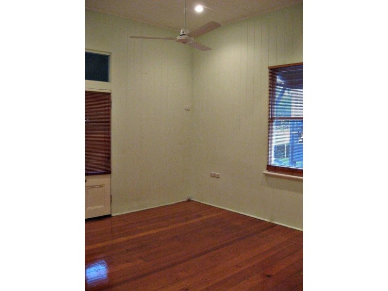 11 Union Street, Nundah QLD 4012