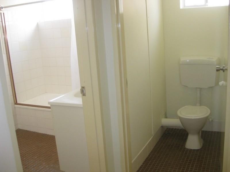 2/127 Stoneleigh Street, Lutwyche QLD 4030