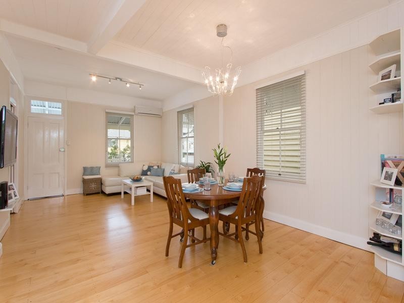 52 Bradshaw Street, Lutwyche QLD 4030