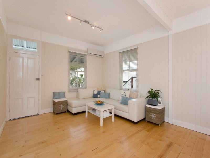 52 Bradshaw Street, Lutwyche QLD 4030