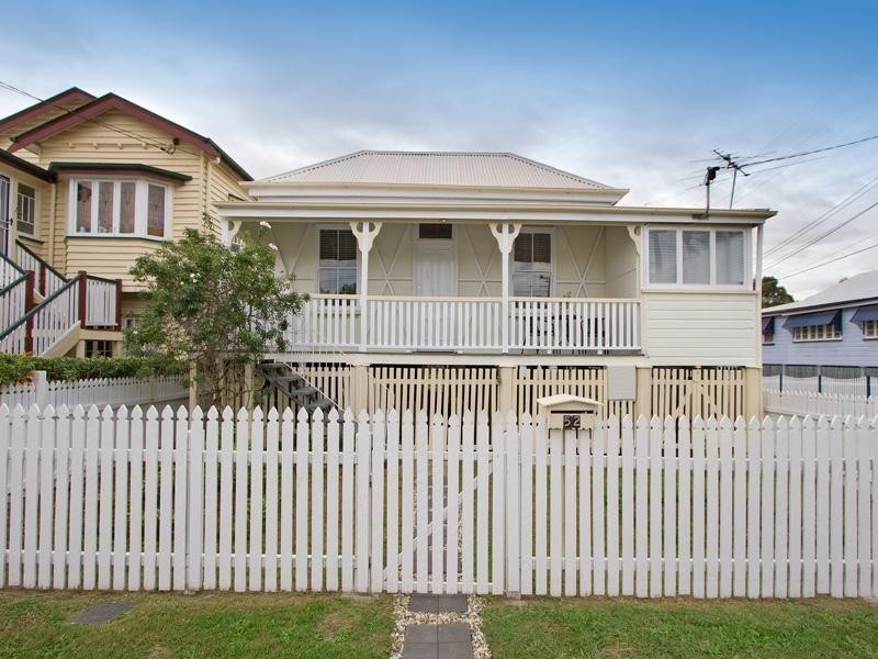 52 Bradshaw Street, Lutwyche QLD 4030