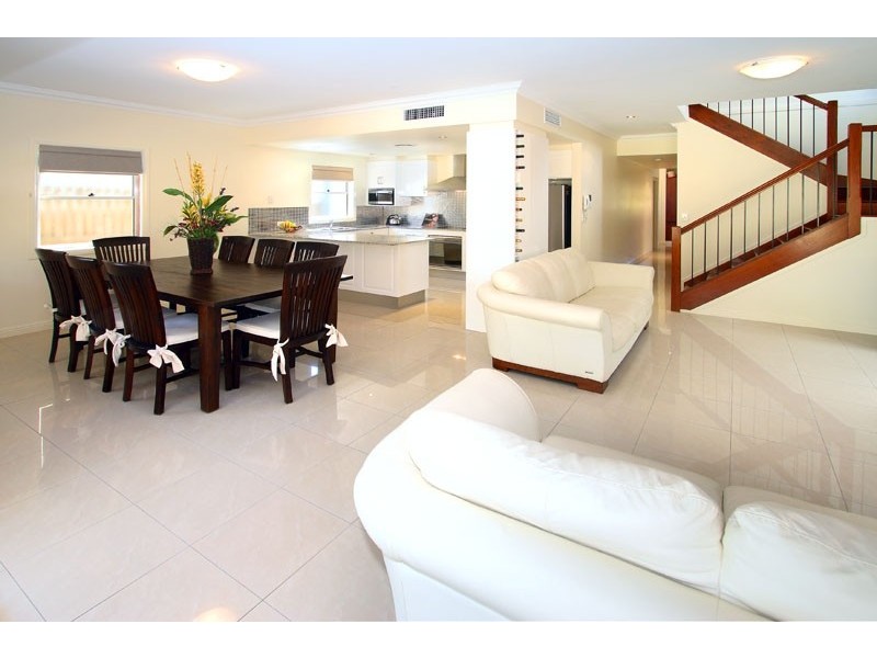 111 Gordon Street, Gordon Park QLD 4031