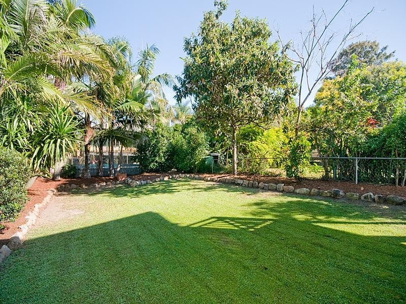 47 Eleventh Avenue, Kedron QLD 4031