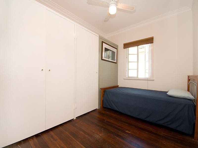 12 Evans Street, Kedron QLD 4031