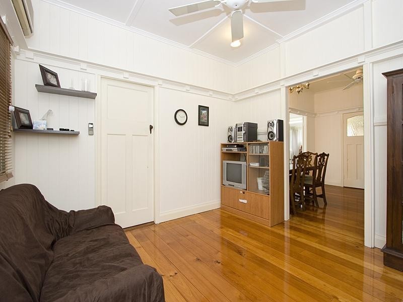 128 Leckie Road, Kedron QLD 4031