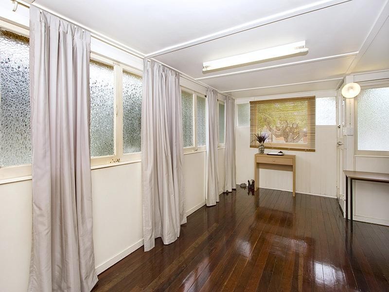 128 Leckie Road, Kedron QLD 4031