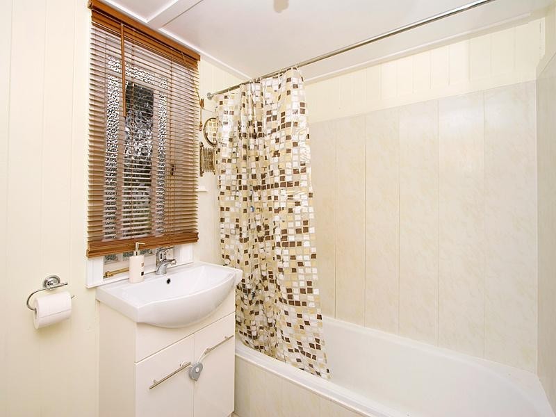 128 Leckie Road, Kedron QLD 4031