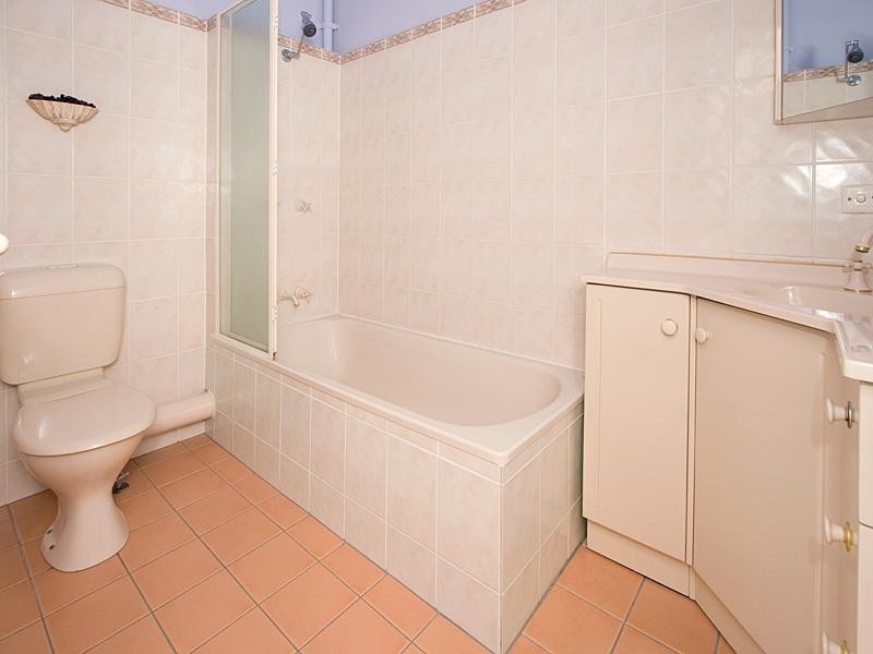 2/86 Leckie Road, Kedron QLD 4031