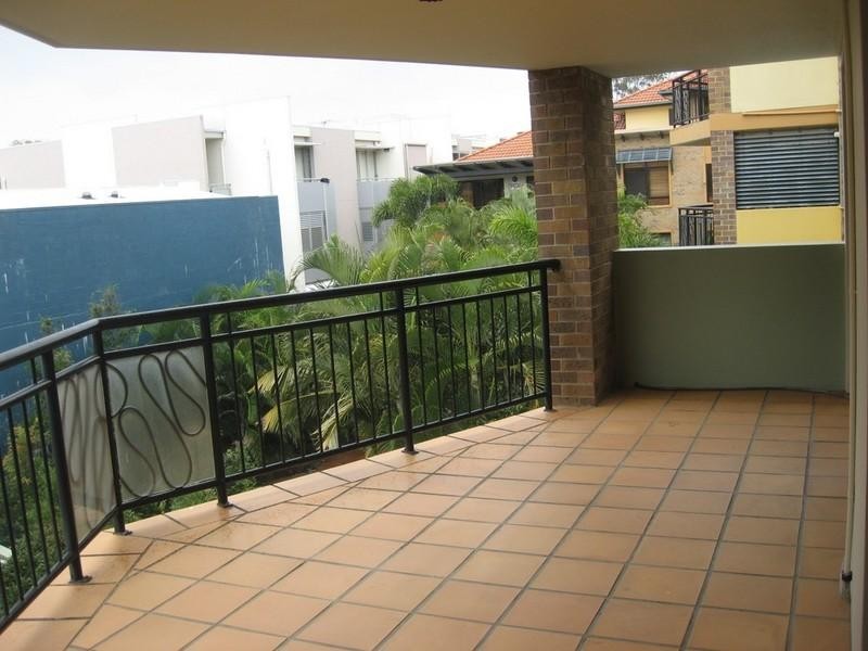 25/19 Dixon Street, New Farm QLD 4005