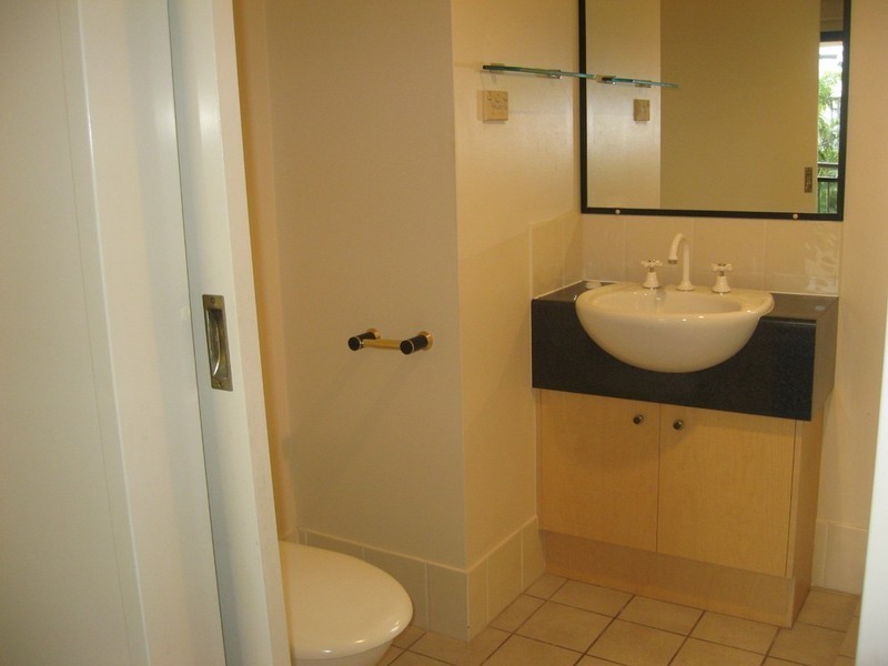 25/19 Dixon Street, New Farm QLD 4005