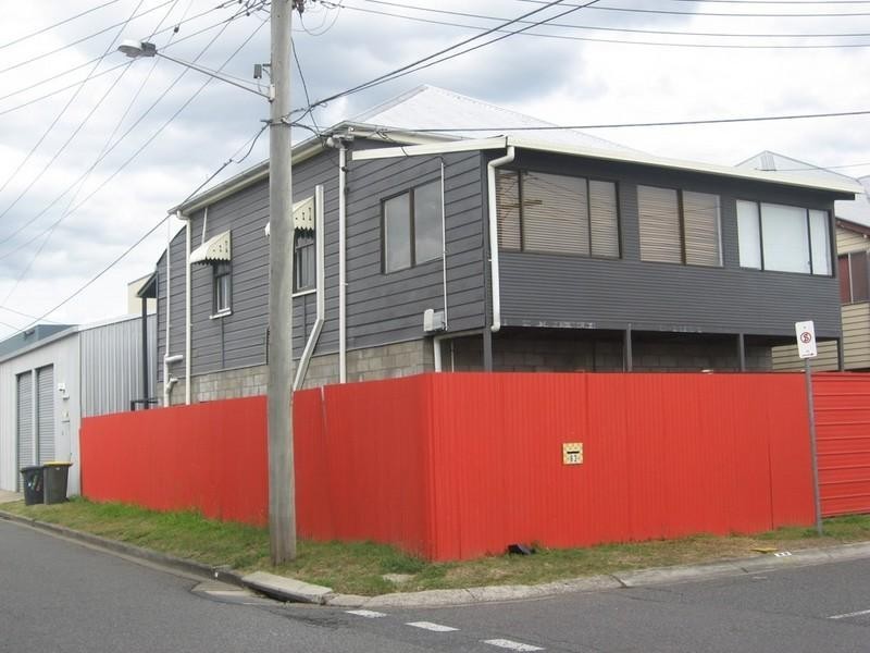 63 Nariel Street, Albion QLD 4010