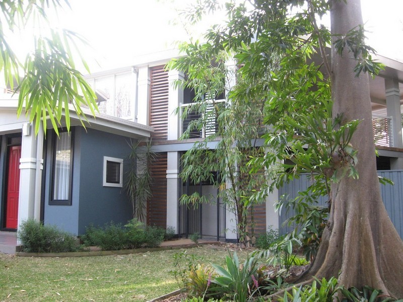 11 Lawrence Road, Chermside West QLD 4032