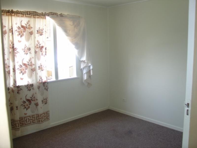 2/17 Rougham Street, Windsor QLD 4030