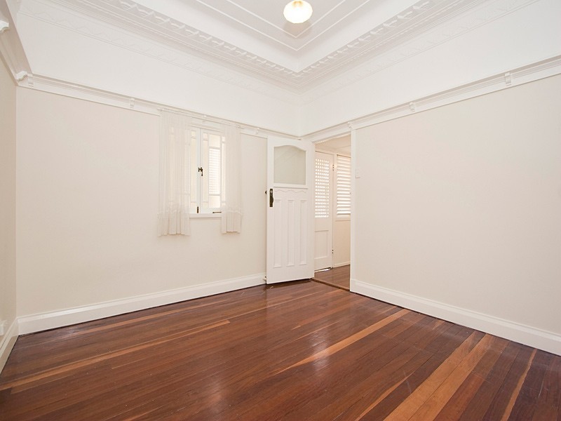 36 Wallin Street, Kedron QLD 4031