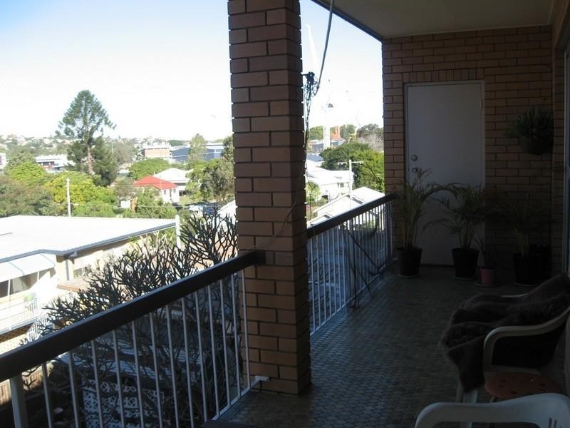 4/36 Fifth Avenue, Kedron QLD 4031