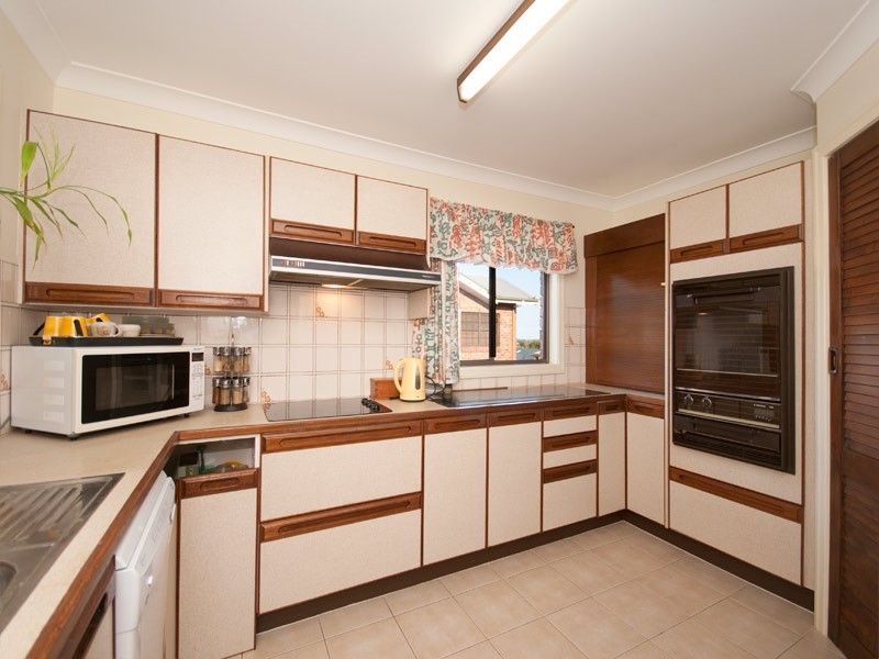 23 Bronwyn Street, Bracken Ridge QLD 4017