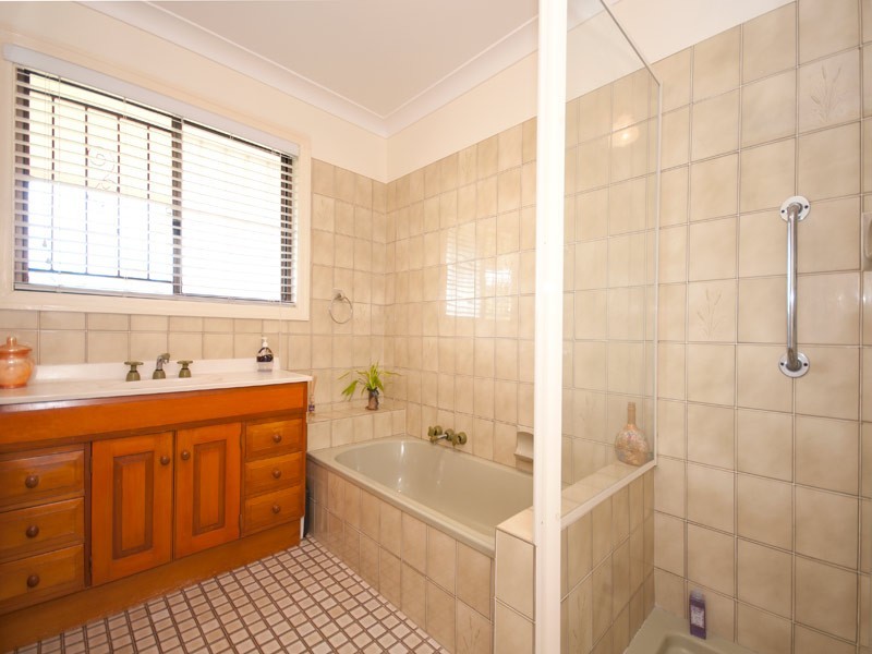 23 Bronwyn Street, Bracken Ridge QLD 4017