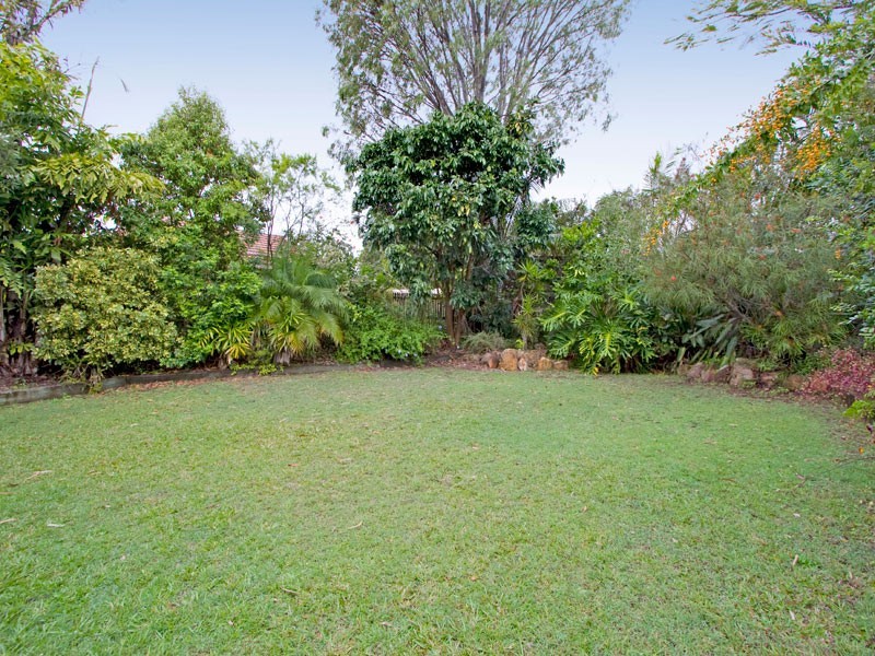 63 Thirteenth Avenue, Kedron QLD 4031