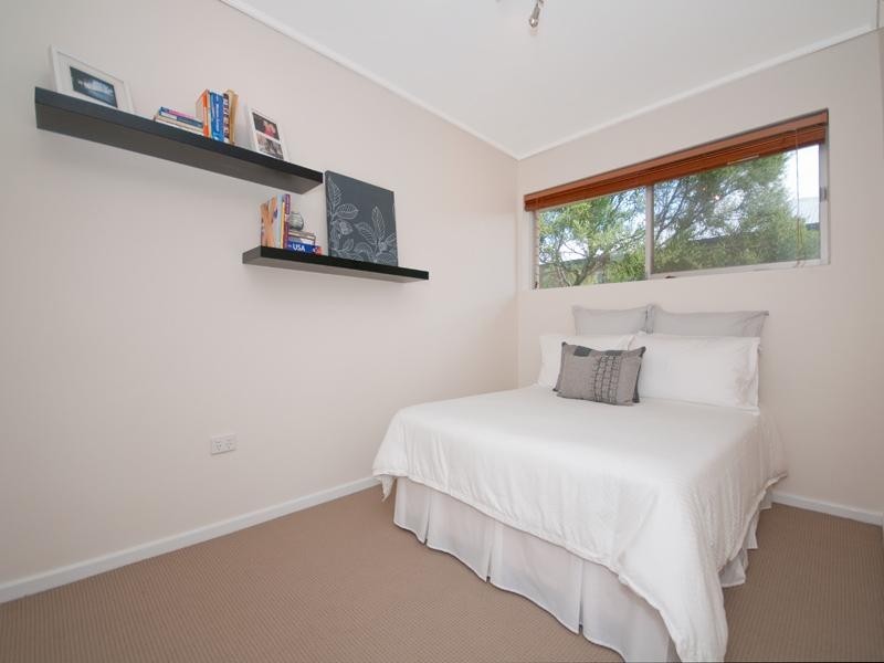 2/37 Reeve Street, Clayfield QLD 4011