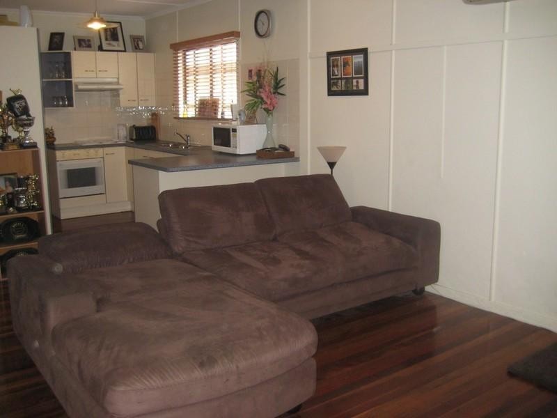 12 Allan Street, Kedron QLD 4031