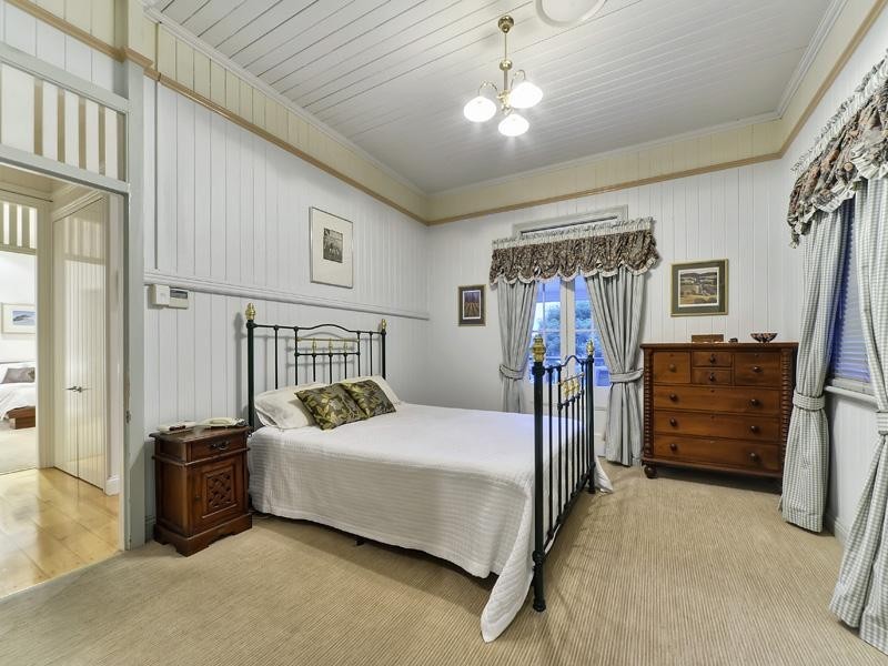 45 Mackay Street, Windsor QLD 4030