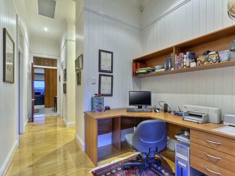 45 Mackay Street, Windsor QLD 4030