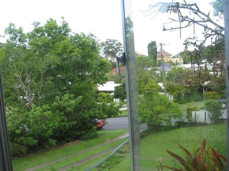 14 Mumbil Street, Stafford Heights QLD 4053