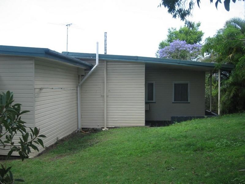 14 Mumbil Street, Stafford Heights QLD 4053