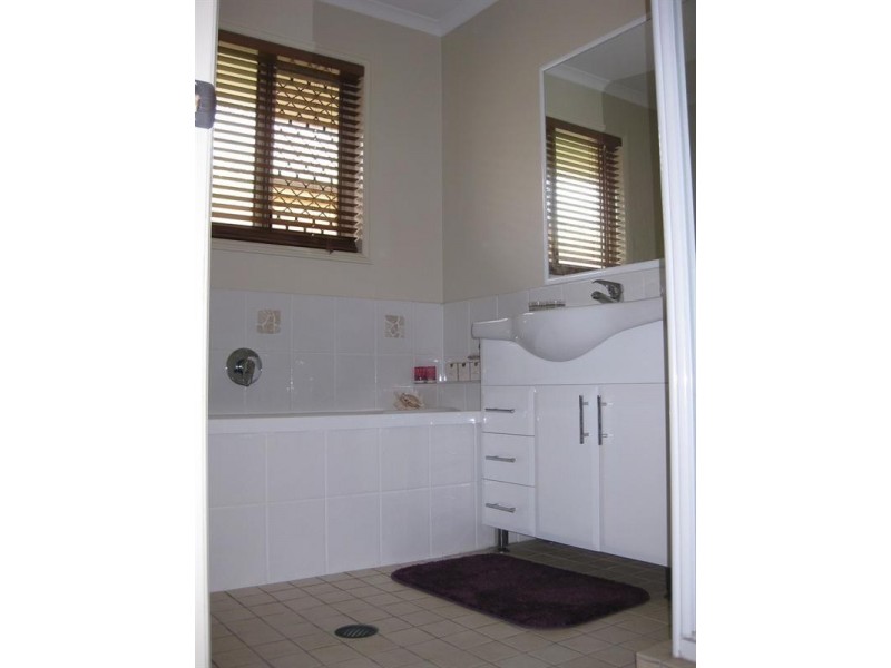 49 Felix Street, Wooloowin QLD 4030