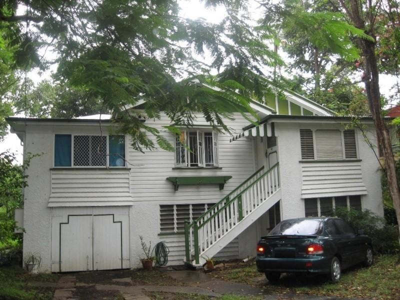 38 Garden Terrace, Newmarket QLD 4051