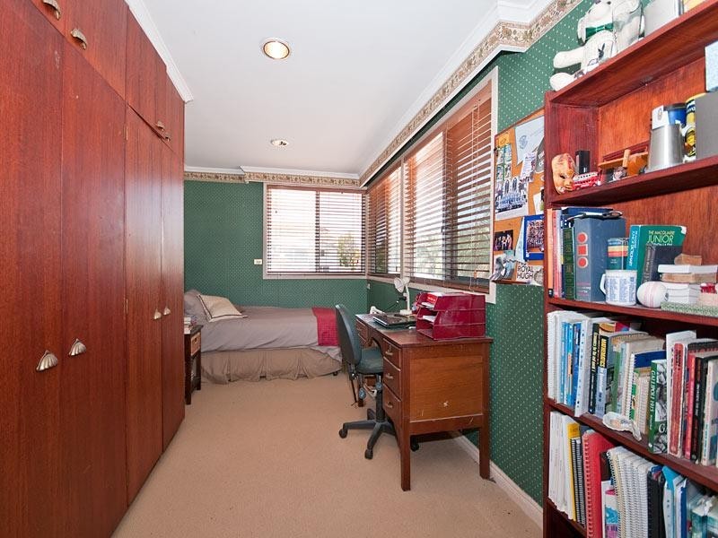 22A Arwin Terrace, Windsor QLD 4030