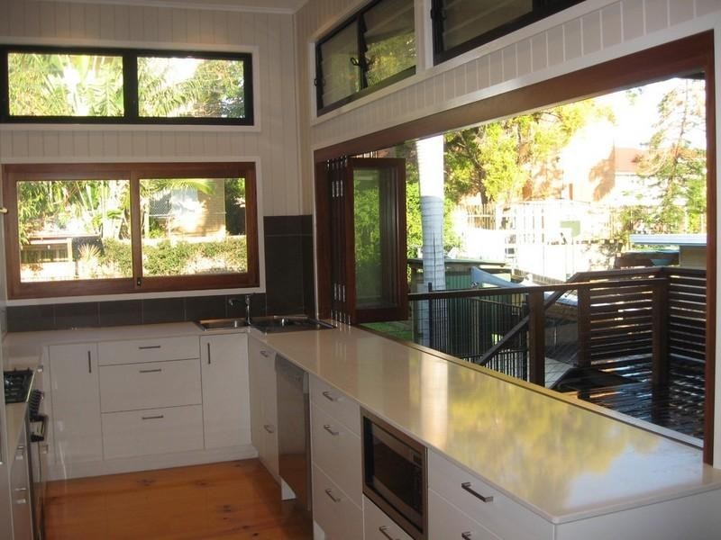 11 Chelmsford Avenue, Lutwyche QLD 4030