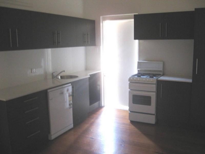 1/221 Lutwyche Road, Windsor QLD 4030