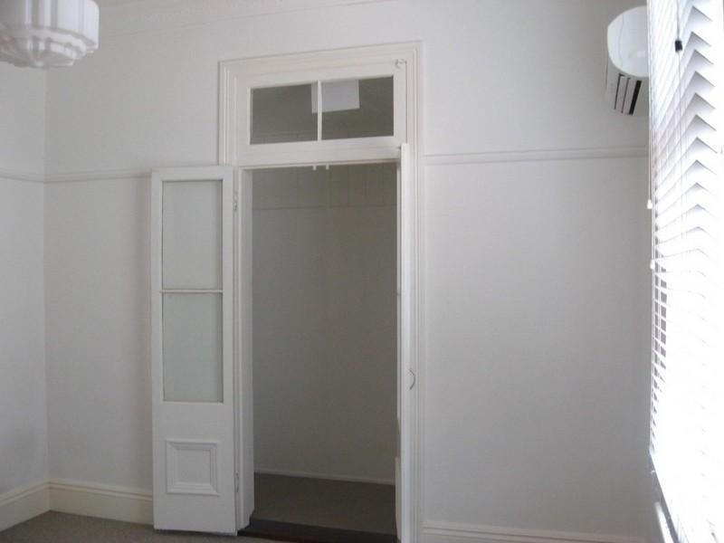 1/221 Lutwyche Road, Windsor QLD 4030