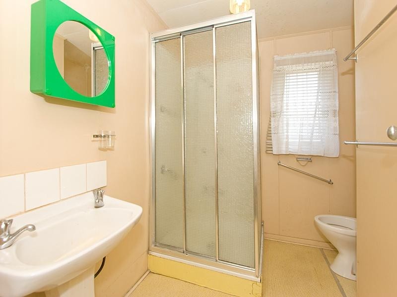 61 McLennan Street, Albion QLD 4010