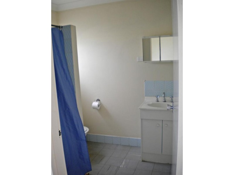 2/19 Eveleigh Street, Wooloowin QLD 4030