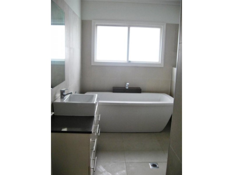 16 Caloola Street, Stafford Heights QLD 4053